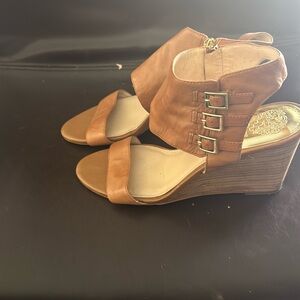 Vince Camuto Tan Women's Sandals